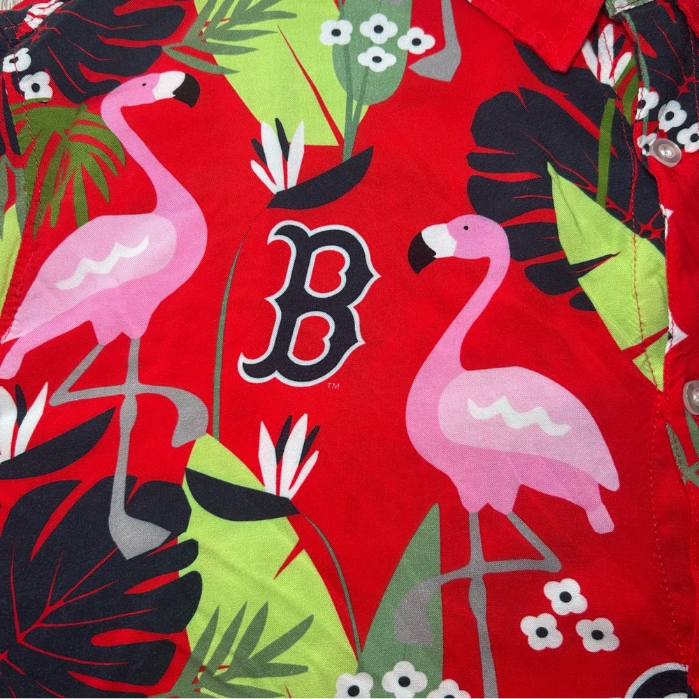 MLB Boston Red Sox Men’s Genuine Merchandise Hawaiian Pink Flamingo Shirt sz L - Picture 4 of 10